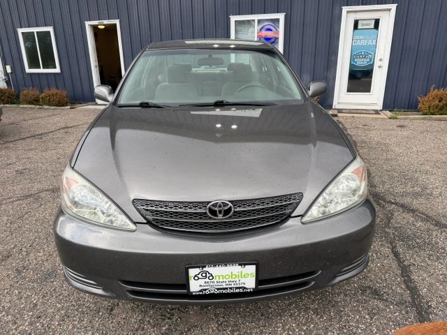 2003 Toyota Camry LE:R2671
