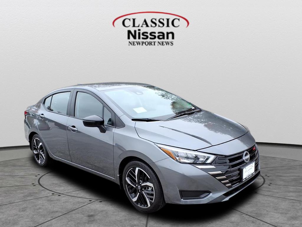 2025 Nissan Versa SR
