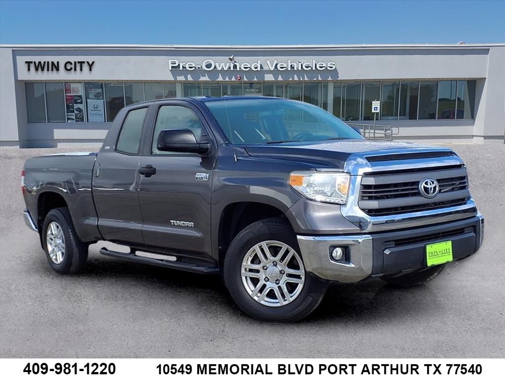 2015 Toyota Tundra SR5