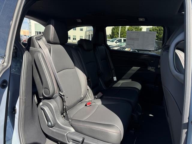 2026 Honda Odyssey Sport-L - Photo 10