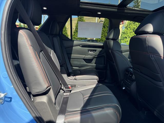 2025 Honda Pilot TrailSport - Photo 10