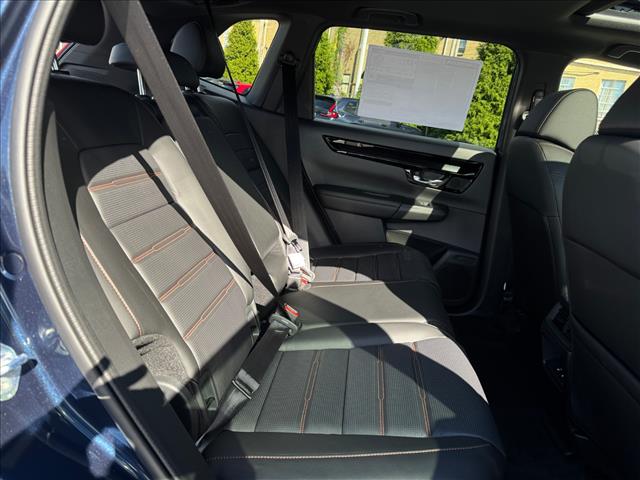2026 Honda CR-V Hybrid Sport Touring - Photo 10