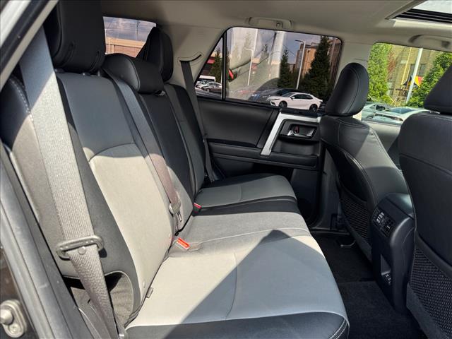 2022 Toyota 4Runner SR5 Premium - Photo 10