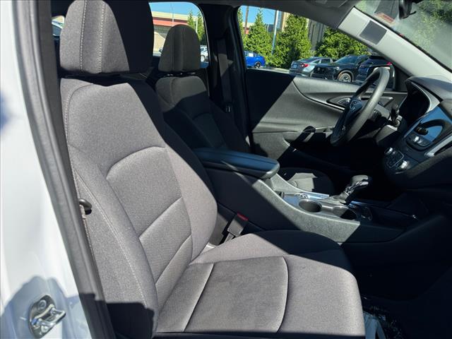 2024 Chevrolet Malibu LT 1LT - Photo 11