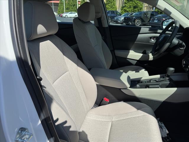 2025 Honda Accord LX - Photo 11
