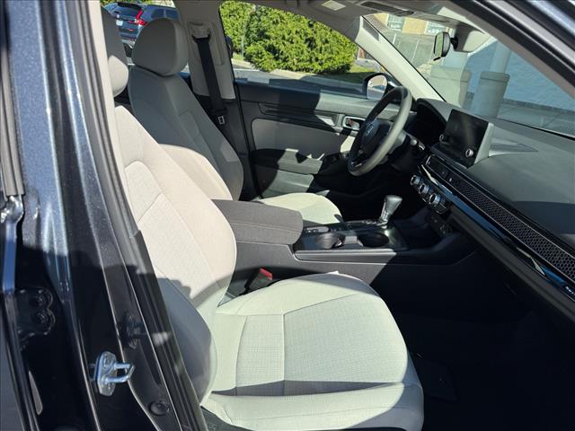 2023 Honda Civic LX - Photo 11