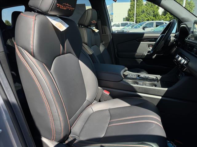 2025 Honda Pilot TrailSport - Photo 11