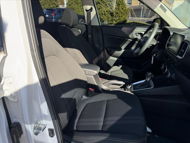 2020 Hyundai VENUE SEL - Photo 11