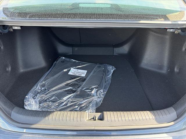 2025 Honda Accord Hybrid Touring - Photo 13