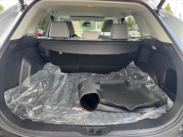2019 Toyota RAV4 Limited - Photo 13