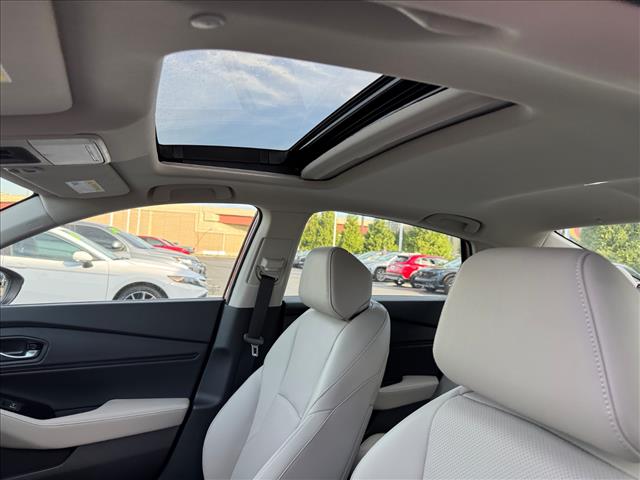 2025 Honda Accord Hybrid Touring - Photo 15