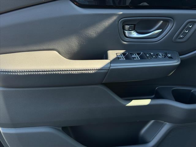 2025 Honda Pilot EX-L - Photo 15