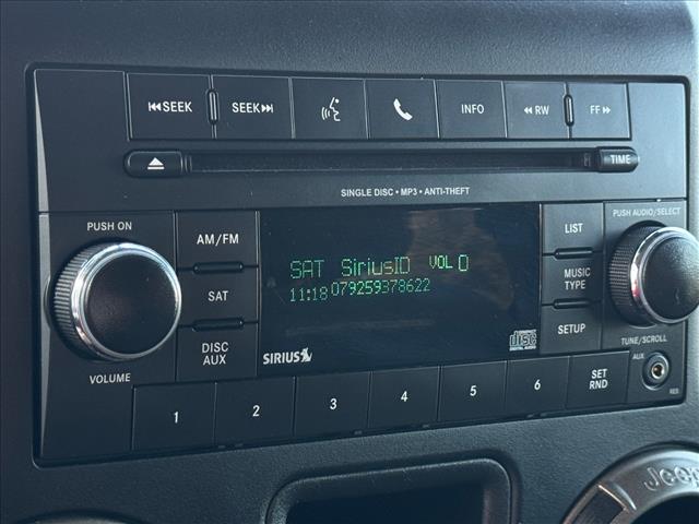 2018 Jeep Wrangler JK Sport - Photo 16