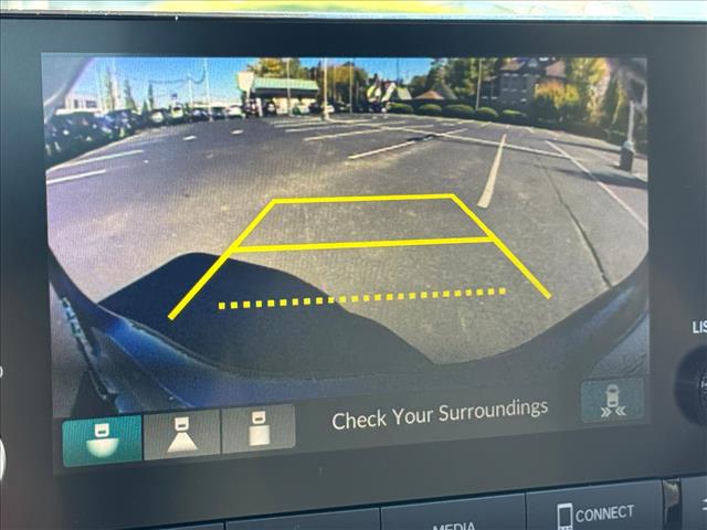 2025 Honda Accord SE - Photo 17