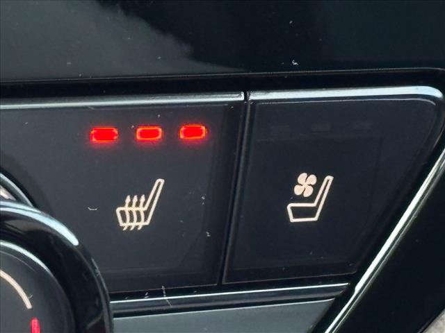 2025 Honda Accord Hybrid Touring - Photo 18