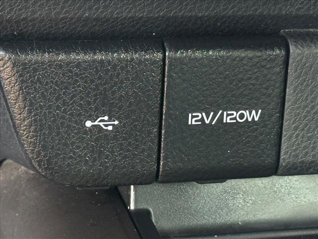 2024 Toyota Camry SE - Photo 18