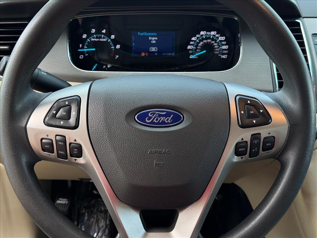2015 Ford Taurus SE - Photo 20