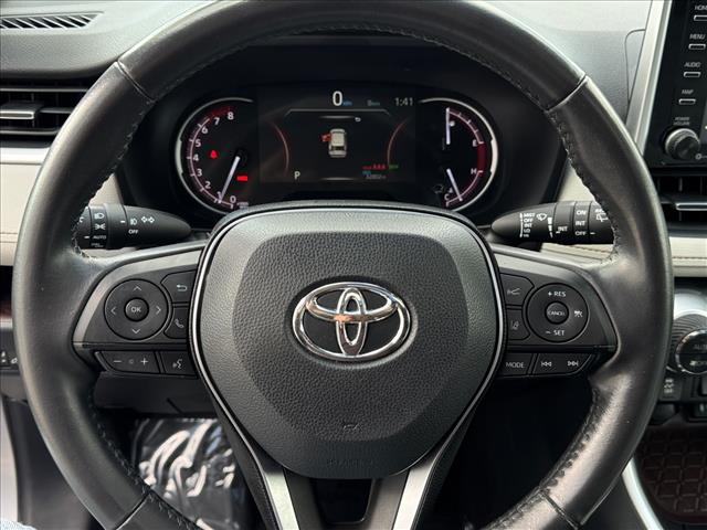 2019 Toyota RAV4 Limited - Photo 20