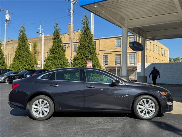 2023 Chevrolet Malibu LT 1LT - Photo 2