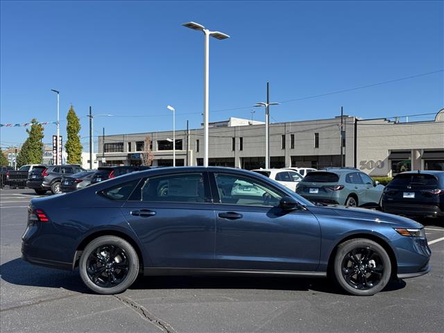 2025 Honda Accord SE - Photo 2