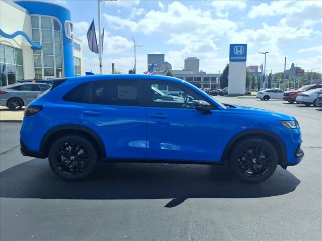 2026 Honda HR-V Sport - Photo 2