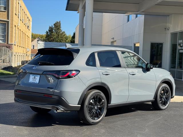 2026 Honda HR-V Sport - Photo 3