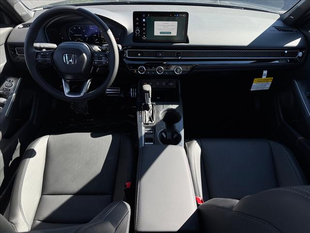 2026 Honda Civic Hybrid  - Photo 4