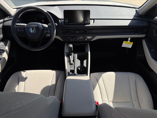 2025 Honda Accord LX - Photo 4
