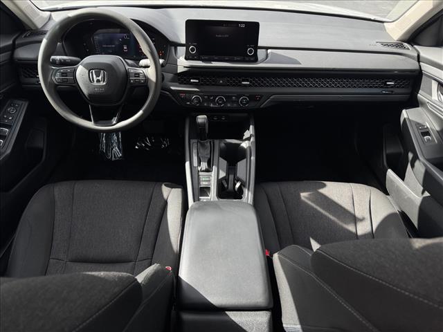 2023 Honda Accord EX - Photo 4