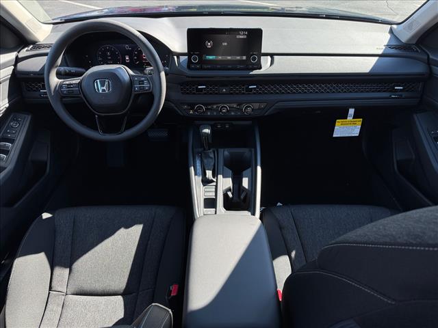 2025 Honda Accord SE - Photo 4