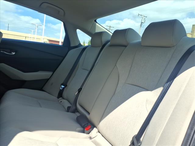 2025 Honda Accord LX - Photo 5