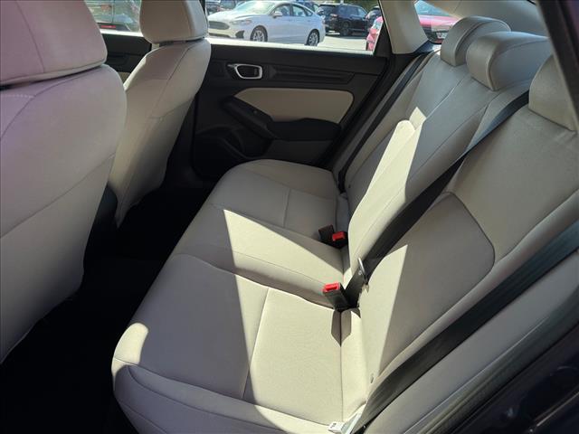 2023 Honda Civic LX - Photo 5