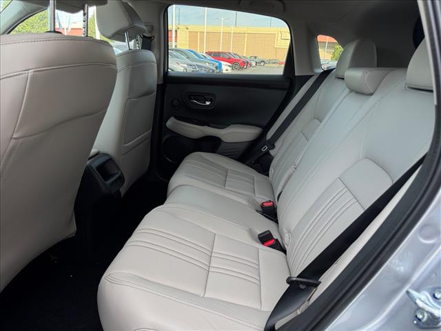 2026 Honda HR-V EX-L - Photo 5