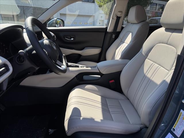 2026 Honda HR-V EX-L - Photo 6