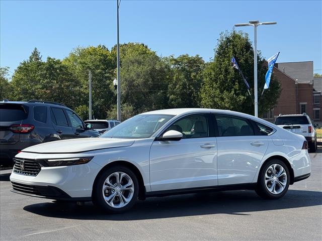 2025 Honda Accord LX - Photo 7