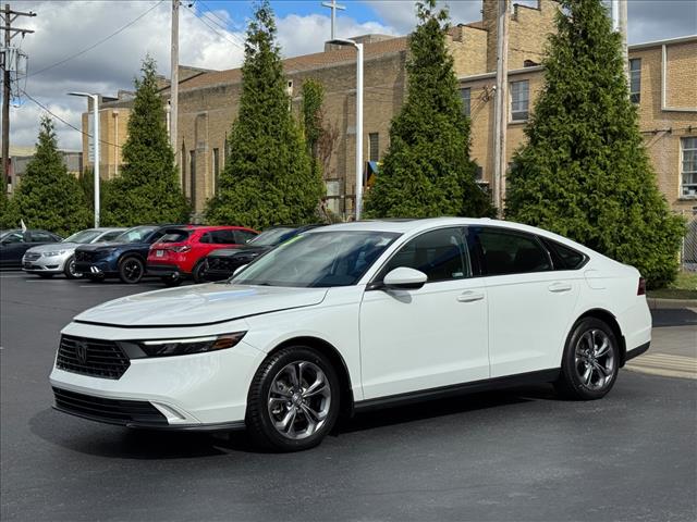 2023 Honda Accord EX - Photo 7