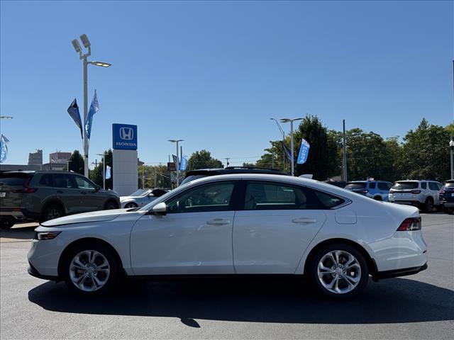 2025 Honda Accord LX - Photo 8