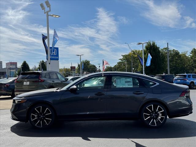2025 Honda Accord Hybrid Touring - Photo 8