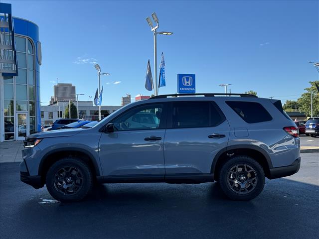 2025 Honda Pilot TrailSport - Photo 8