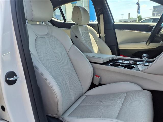 2024 Genesis G70 2.5T