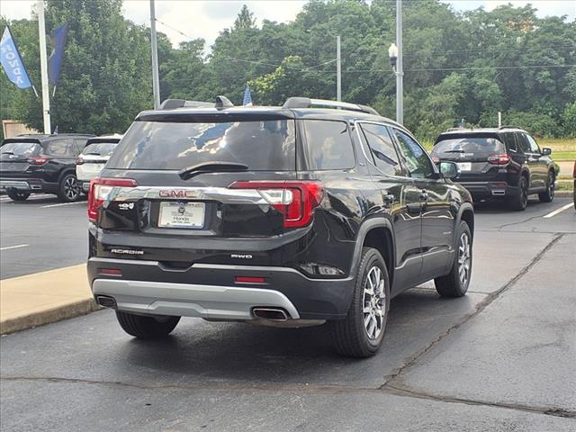 2023 GMC Acadia SLT