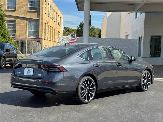2025 Honda Accord Hybrid Touring