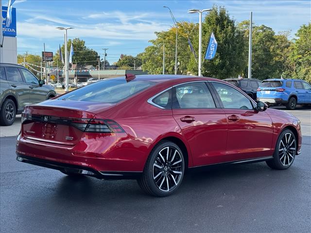 2025 Honda Accord Hybrid Touring