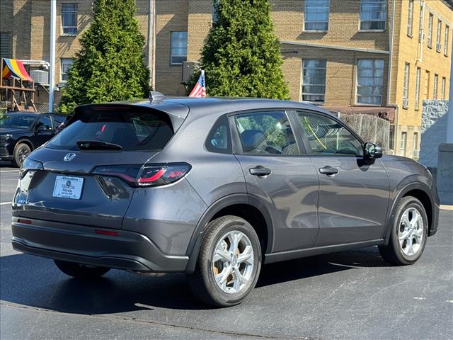 2025 Honda HR-V LX