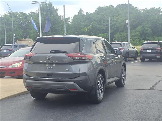 2022 Nissan Rogue SV