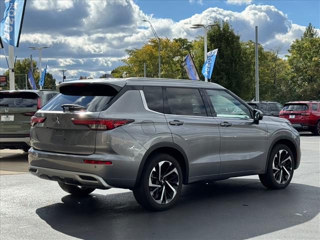 2022 Mitsubishi Outlander SEL