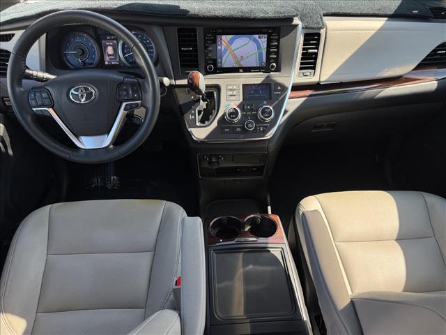 2019 Toyota Sienna Limited Premium