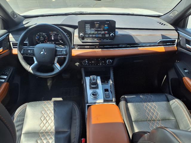 2023 Mitsubishi Outlander SEL