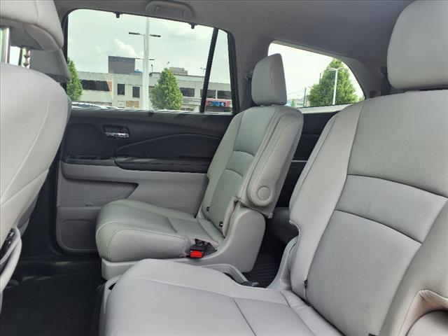 2022 Honda Pilot Touring 7 Passenger