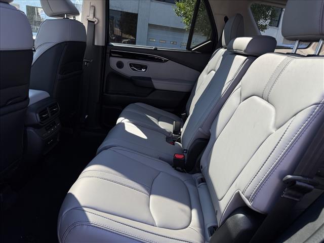 2025 Honda Pilot Touring